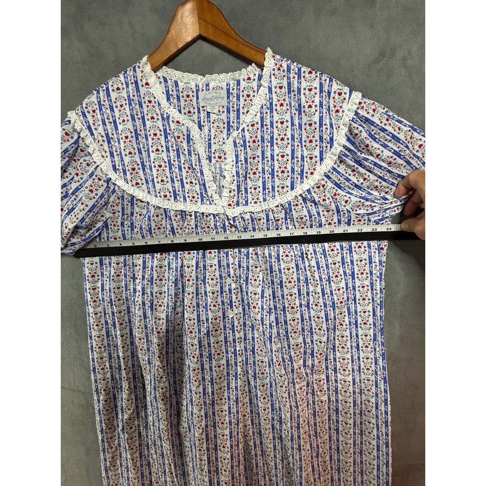 EUC Lanz of Salzburg Flannel Nightgown Red Heart Blue Floral Prairie Gown 2XL - Picture 4 of 9